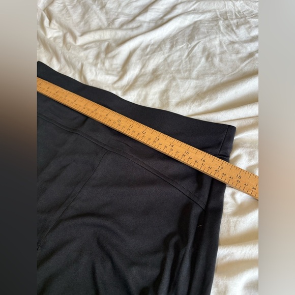 Callaway NWT women’s black skirt large shape control golf tennis skort - Picture 7 of 9